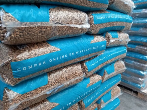 Mi Pellet y Más – Edición Limitada | Palet 77 sacos de pellets de pino 100 % (Enplus A1)